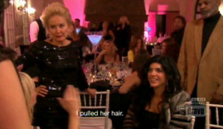 Illustration for article titled Danielle's Weave Gets Ripped Out On Real Housewives